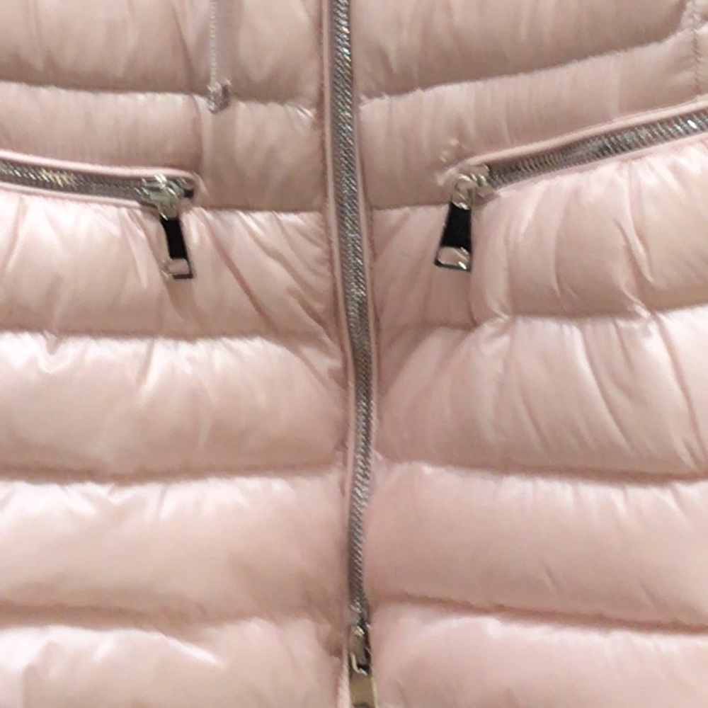 Meet your Posher, Roselin